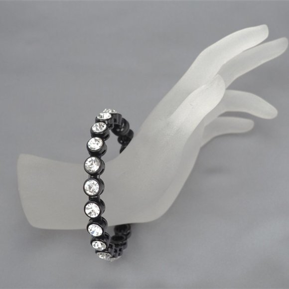 Chicos Bracelet Gunmeta Black and Clear Crystal NWT - Picture 1 of 2